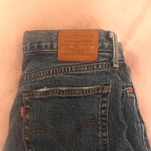 Urban outfitters Levi jeans